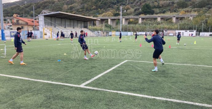 Serie D, la Vibonese fa visita al Paternò. Facciolo: «Una squadra solida, dobbiamo imporre il nostro gioco» – VIDEO