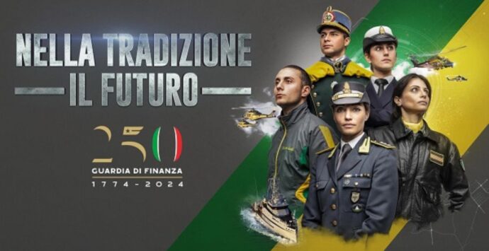 Celebrazione del 250° anniversario della Guardia di finanza: al liceo Morelli di Vibo premiati gli studenti “a scuola di legalità”