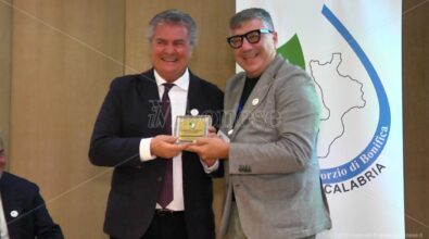 Presentato a Vibo Valentia il primo report del Consorzio di bonifica della Calabria: «Servizi più efficienti per gli agricoltori» – VIDEO