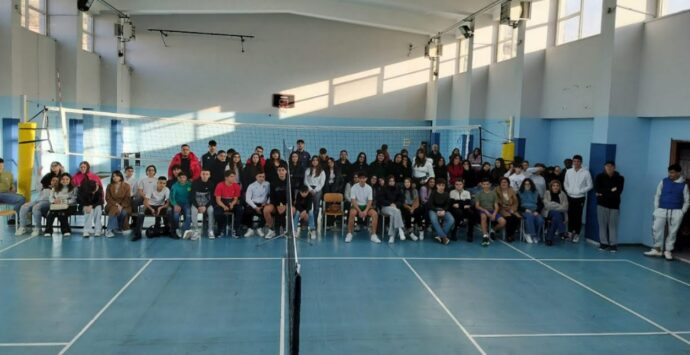 Dai social media alla violenza di genere, gli studenti del liceo Vinci di Nicotera a confronto con temi d’attualità