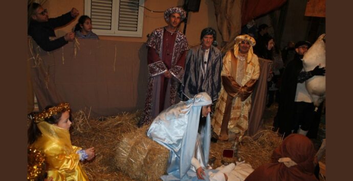 Successo di pubblico e tanto divertimento per l’VIII edizione del presepe vivente di Ricadi e il Villaggio di Babbo Natale