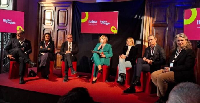 “Radici in Viaggio”: a Vibo Valentia un successo tra cultura, tradizioni e riscoperta delle origini – VIDEO