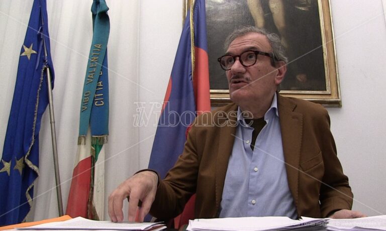 Sanità Vibo, il sindaco Romeo «basito e sempre più preoccupato» dopo le dimissioni del primario Mangialavori: «Agiamo uniti»