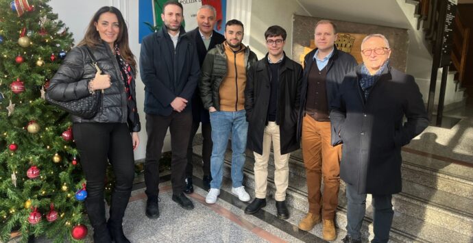 Anche a Vibo Fratelli d’Italia ha aderito alla campagna nazionale di vicinanza alle Forze dell’ordine