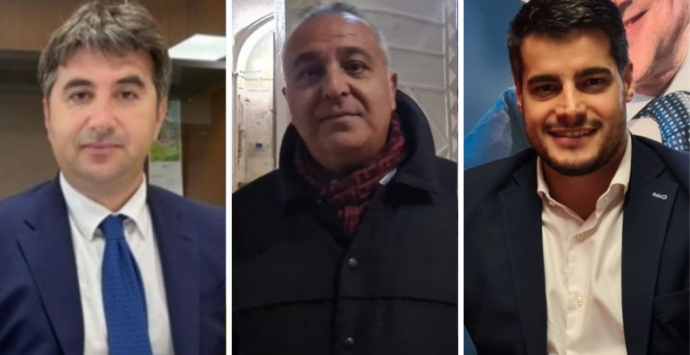 Chiude lo Jazzolino, il centrosinistra “sceglie” l’ospedale da campo ma ostenta un aplomb anglosassone: «Ridurre i disagi»