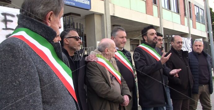 Sit-in dei sindaci all’Asp, Giancotti (Pd): «Forza Italia protesta contro se stessa? Inutile sfilata politica»