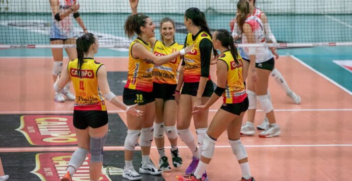 Volley, la Tonno Callipo travolge Terrasini e si prepara al big match di Catania. Boschini: «Può decidere il campionato»