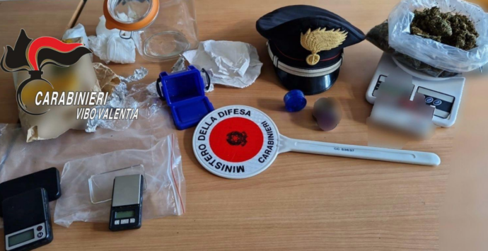 San Calogero, un arresto per detenzione ai fini di spaccio di sostanze stupefacenti