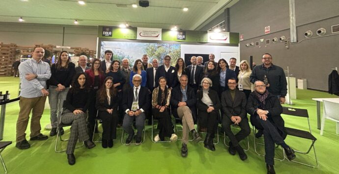 La Calabria è il secondo produttore di olio in Italia: la Camera di commercio all’Evolio Expo di Bari per promuovere la filiera locale