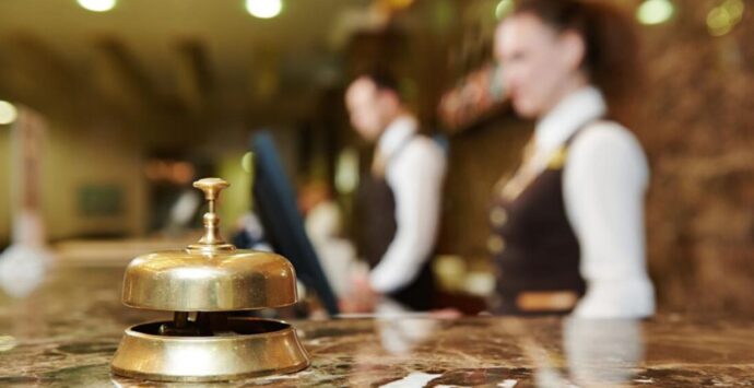 Hospitality Restart Tropea compie 10 anni e il meeting degli imprenditori turistici si concentra su intelligenza artificiale e pagamenti digitali