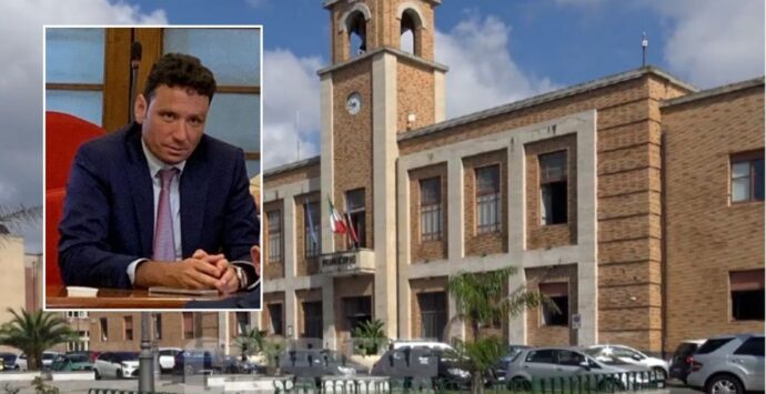 Vibo, continua la guerra a chi ce l’ha più grande… il merito: l’assessore Miceli replica a Bruni sulla raccolta rifiuti