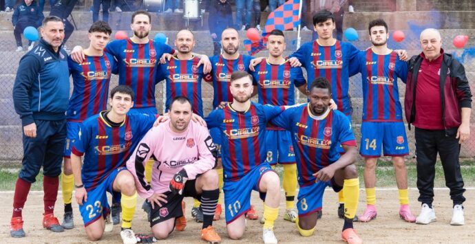 Prima Categoria, (mezzo) passo falso per l’asd Pizzo che contro il Prasar non va oltre lo 0-0. Real Fabriziese beffata nel finale