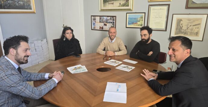 Vibo, l’assessore Soriano incontra gli albergatori: «Agire insieme per rilanciare l’immagine del territorio»