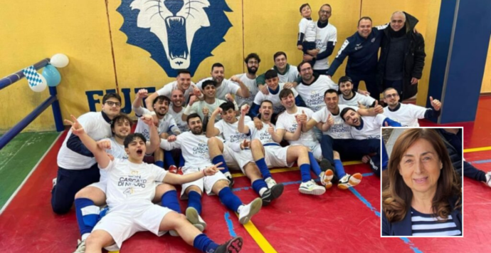 Calcio a 5, il Futsal Filadelfia torna in C1. Il sindaco Bartuca: «Comunità entusiasta per il risultato. Un trionfo inatteso, per questo bellissimo»