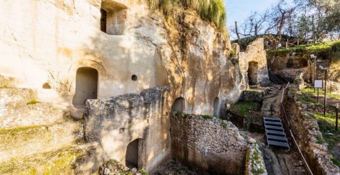 Zungri celebra Achille Solano e il suo volume postumo “Corpus speluncarum” incentrato sulle grotte