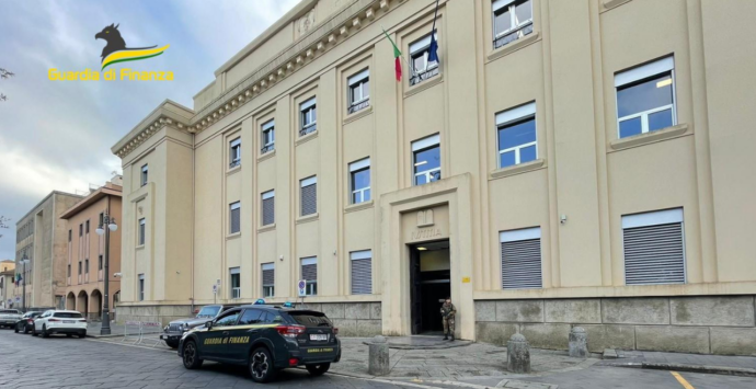 Vibo, sottrae 60mila euro alla persona che assiste: sequestro di pari importo per un amministratore di sostegno