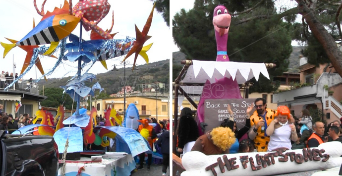Successo per il Carnevalmare, tra colori e ironia i carri di Vibo Marina portano in scena tradizioni marinare e attualità – VIDEO