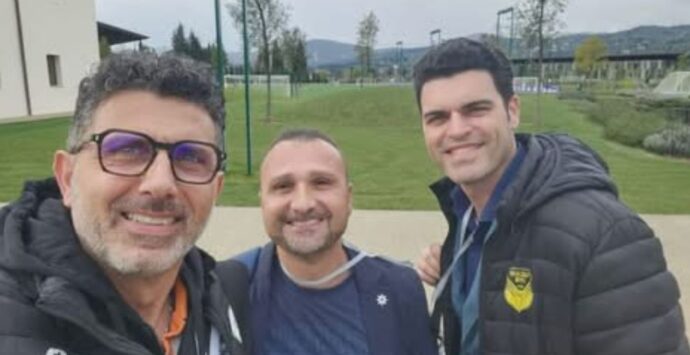 Calcio, la Bulldog Vibo annuncia la collaborazione con la Fiorentina. Il dirigente Blandino: «Aumenta responsabilità, ma anche prestigio»