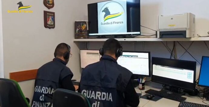 La donna del boss e i messaggi dal 41 bis: l’accusa di associazione mafiosa per la compagna di Francesco La Rosa