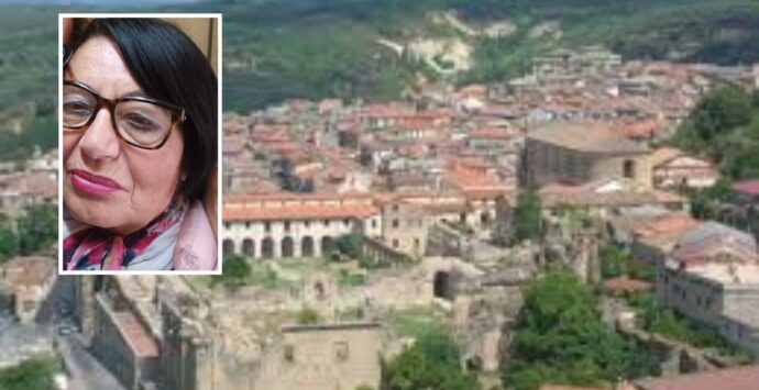 Soriano, scomparsa la fioraia Grazia Arena: comunità mobilitata, carabinieri e cittadini la cercano ovunque