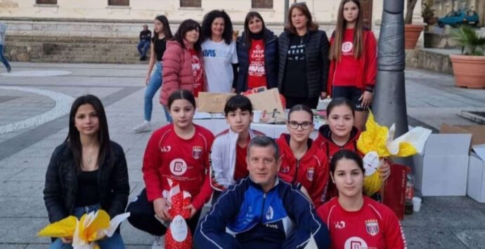 Donazione del sangue e solidarietà, le giovani calciatrici del Soriano al fianco dell’Avis territoriale