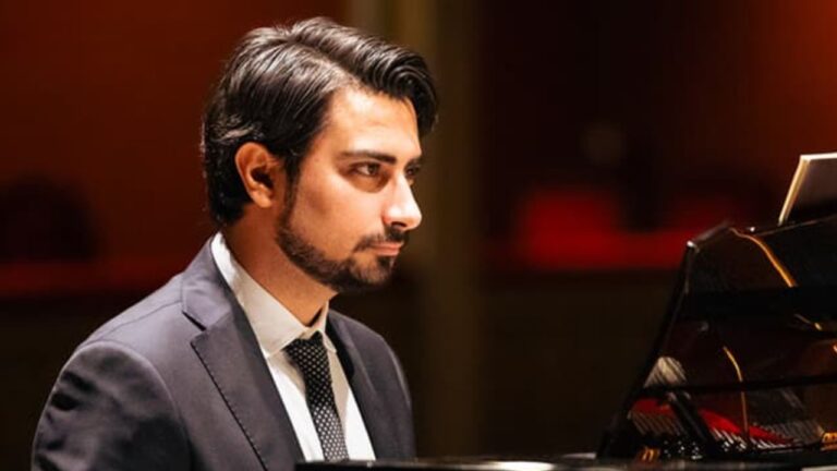 Vibo, tutto pronto al Torrefranca per il viaggio musicale tra Romanticismo e Novecento del pianista Lorenzo Bevacqua