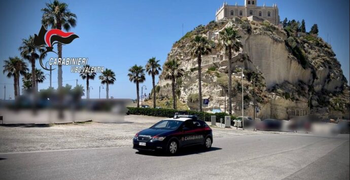 Rissa in pieno centro a Tropea: i carabinieri denunciano 5 persone tra cui 4 minori