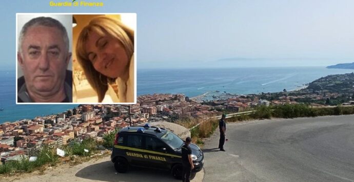 Operazione Call Me, i gesti di riverenza e gli omaggi dei commercianti di Tropea al boss detenuto Tonino La Rosa