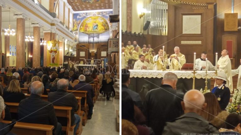 Mileto, il vescovo alla messa per il Papa: «Mi prendeva in giro chiamandomi “Padre Nostro”. Poi mi disse “vai giù, tu sei calabrese ma non troppo”»