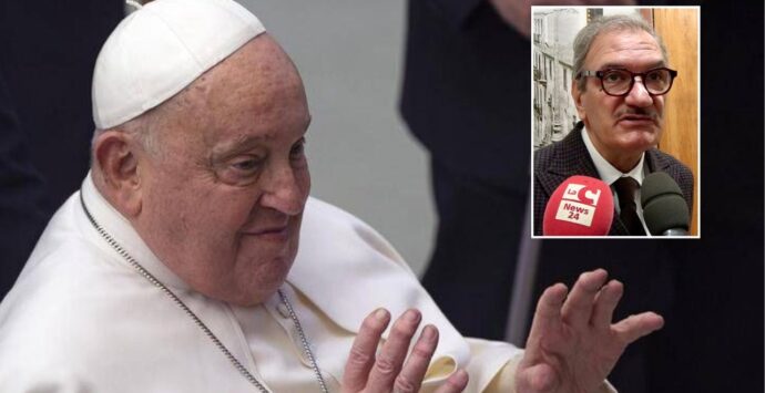 Addio papa Francesco, il cordoglio di Romeo: «La città piange un innovatore coraggioso, sensibile ai drammi del nostro tempo»