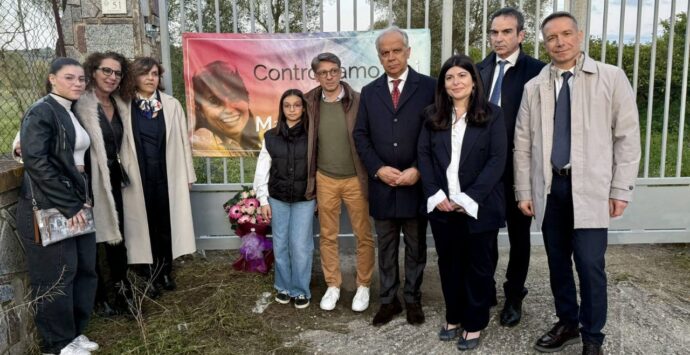 Limbadi, Piantedosi ricorda Maria Chindamo: «Lo Stato è vicino a tutte le persone che come lei hanno scelto di stare dalla parte giusta»