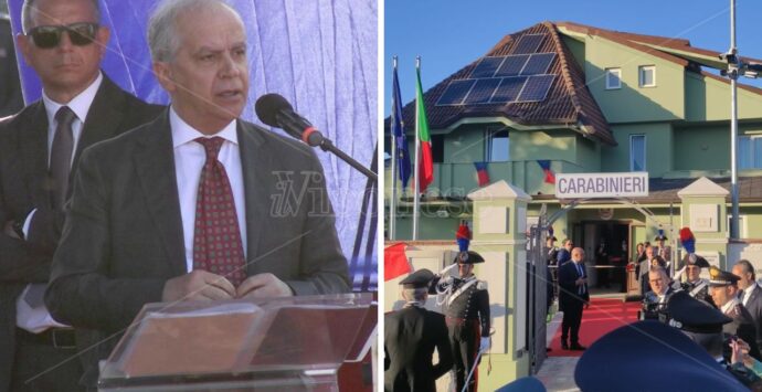 Limbadi, Piantedosi: «Grande impegno del Governo nella lotta alla mafia, 95 latitanti presi e 3 miliardi sequestrati»