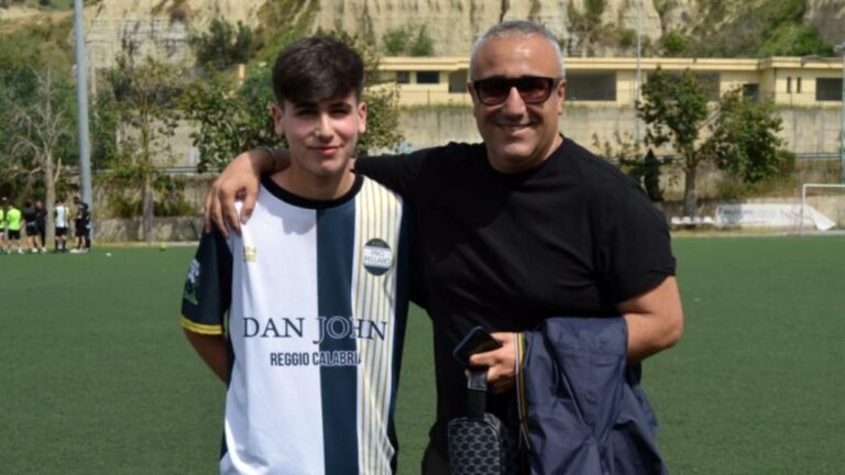 Promozione B, il Capo Vaticano si congeda con una vittoria e un addio. E il ds Verduci vede il figlio esordire… nella squadra avversaria