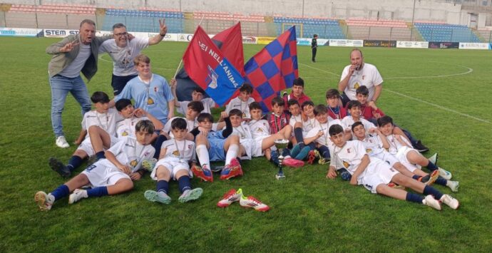 Scuola calcio, la Categoria Esordienti della Vibonese si conferma campione provinciale: battuta in finale la Bulldog