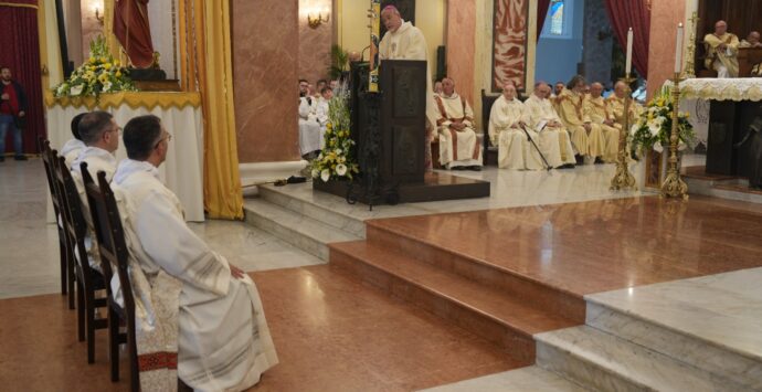 Mileto, la diocesi si arricchisce di tre nuovi sacerdoti: ecco chi sono