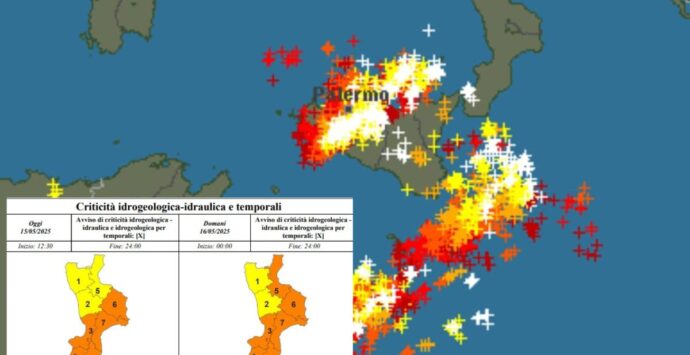 Meteo, si passa in allerta arancione (anche per domani): il ciclone arriva in Calabria. I Comuni valutano la chiusura delle scuole
