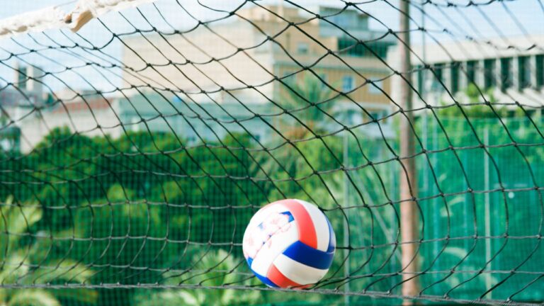 Pallavolo femminile, 27 squadre da tutta Italia a Vibo per le finali nazionali Under 18