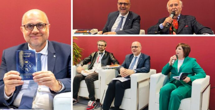 Le meraviglie archeologiche di Vibo Valentia in uno smartbook presentato al Salone del libro di Torino