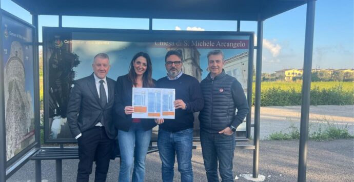 Bus gira a vuoto a Vibo, Katia Franzè: «Amministrazione inerte, Fdi in campo per diffondere gli orari delle corse»