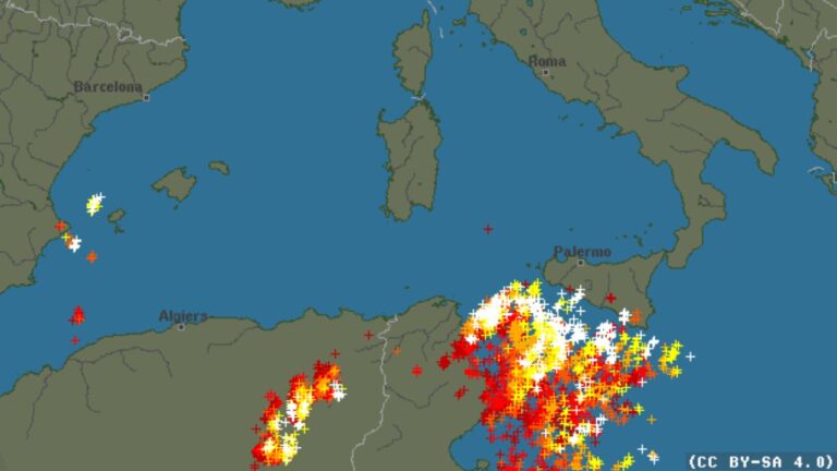 Meteo Vibonese, mattinata di piogge sparse in attesa del ciclone che si abbatterà nel pomeriggio