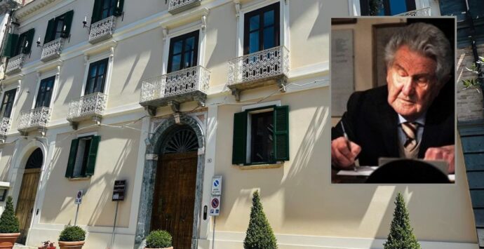 Largo Gagliardi diventa Largo Murmura:  cambio di nome in memoria del senatore che promosse la costituzione della Provincia di Vibo
