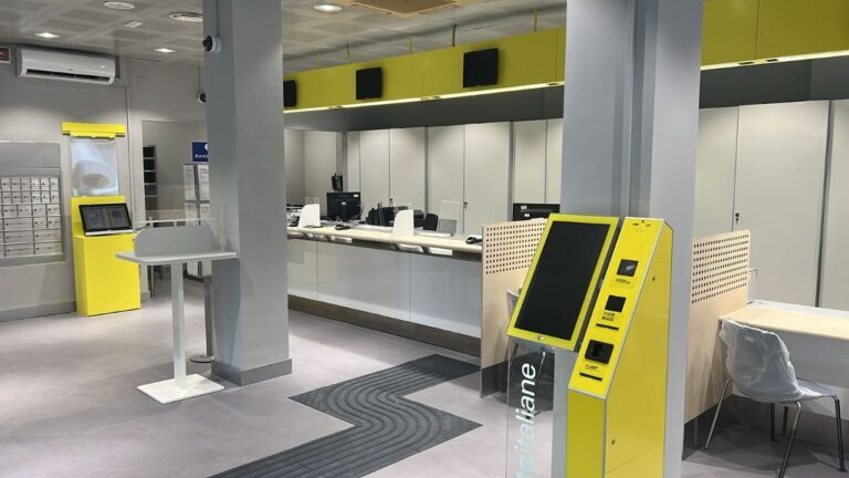 Tropea, riaperto l’ufficio postale di via Coniugi Crigna: finiscono i disagi per utenti e operatori