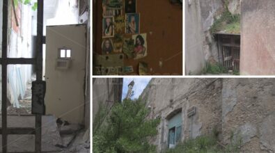 Con il poster delle ragazze di Non è la Rai appeso al muro della cella: reportage nel vecchio carcere di Vibo tra abbandono e degrado – VIDEO