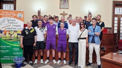Vibo, la Fiorentina suggella l’affiliazione con la scuola calcio Bulldog: «Per noi uno dei giorni più belli e gratificanti»