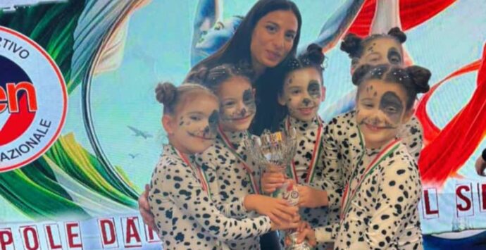 Danza, trionfo vibonese ai Campionati nazionali di Cervia e Ravenna: primo posto nazionale nell’esibizione di gruppo