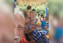 La domenica… sportiva di Francesco Repice in spiaggia sotto la capanna: «Così si mangia a Tropea quando siamo al mare» – VIDEO