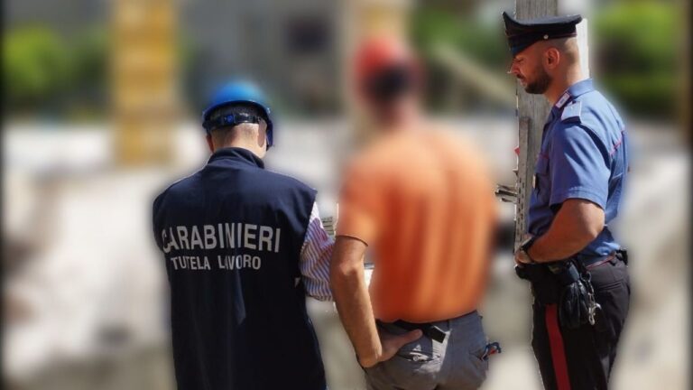 Blitz dei carabinieri in 5 cantieri edili del Vibonese: in tutti irregolarità per lavoratori in nero e sicurezza violata
