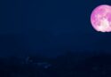 Tutti col naso all’insù, arriva la luna delle fragole: ecco quando osservarla
