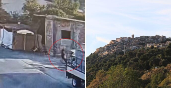 Nicotera, multa a un cittadino beccato ad abbandonare rifiuti per strada. Il sindaco annuncia più controlli anche sulla differenziata