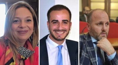 Riunione dei capigruppo a Vibo tra assenze della maggioranza e tensioni interne, l’opposizione: «Amministrazione in difficoltà»